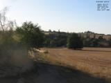 19 : 04