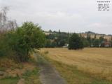 09 : 36