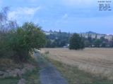 19 : 44