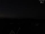 03 : 04