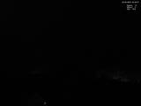 00 : 32
