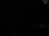 02 : 00