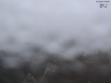07 : 28