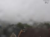 09 : 40