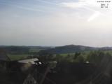 08 : 00