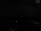 02 : 00