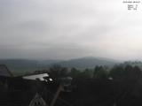 08 : 00