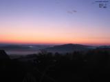 05 : 00