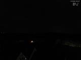 02 : 04