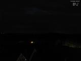 04 : 00