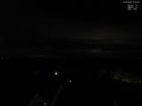 01 : 00