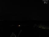 03 : 24