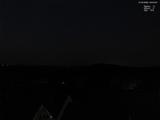 23 : 00