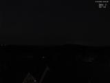 23 : 04
