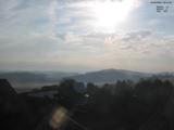 06 : 44