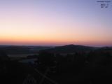 04 : 30