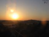 05 : 30