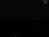 02 : 00