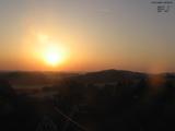 05 : 30