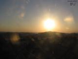06 : 24