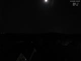 03 : 20