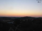 05 : 40