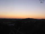 05 : 40