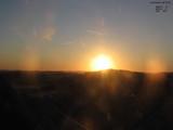 06 : 10