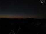04 : 19