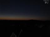 04 : 21