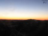05 : 01