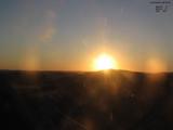 06 : 12