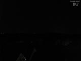 23 : 00