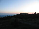 21 : 08