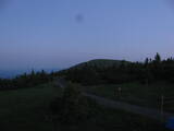 04 : 00