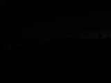 22 : 00